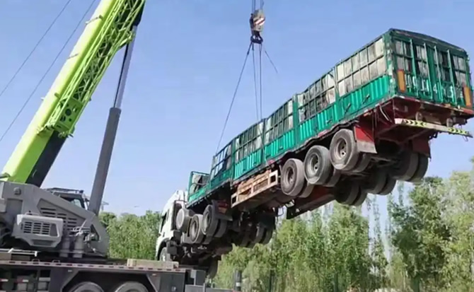 云州区道路脱困救援案例