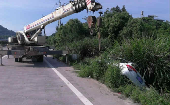 云州区重载吊车救援 云州区重载吊车救援